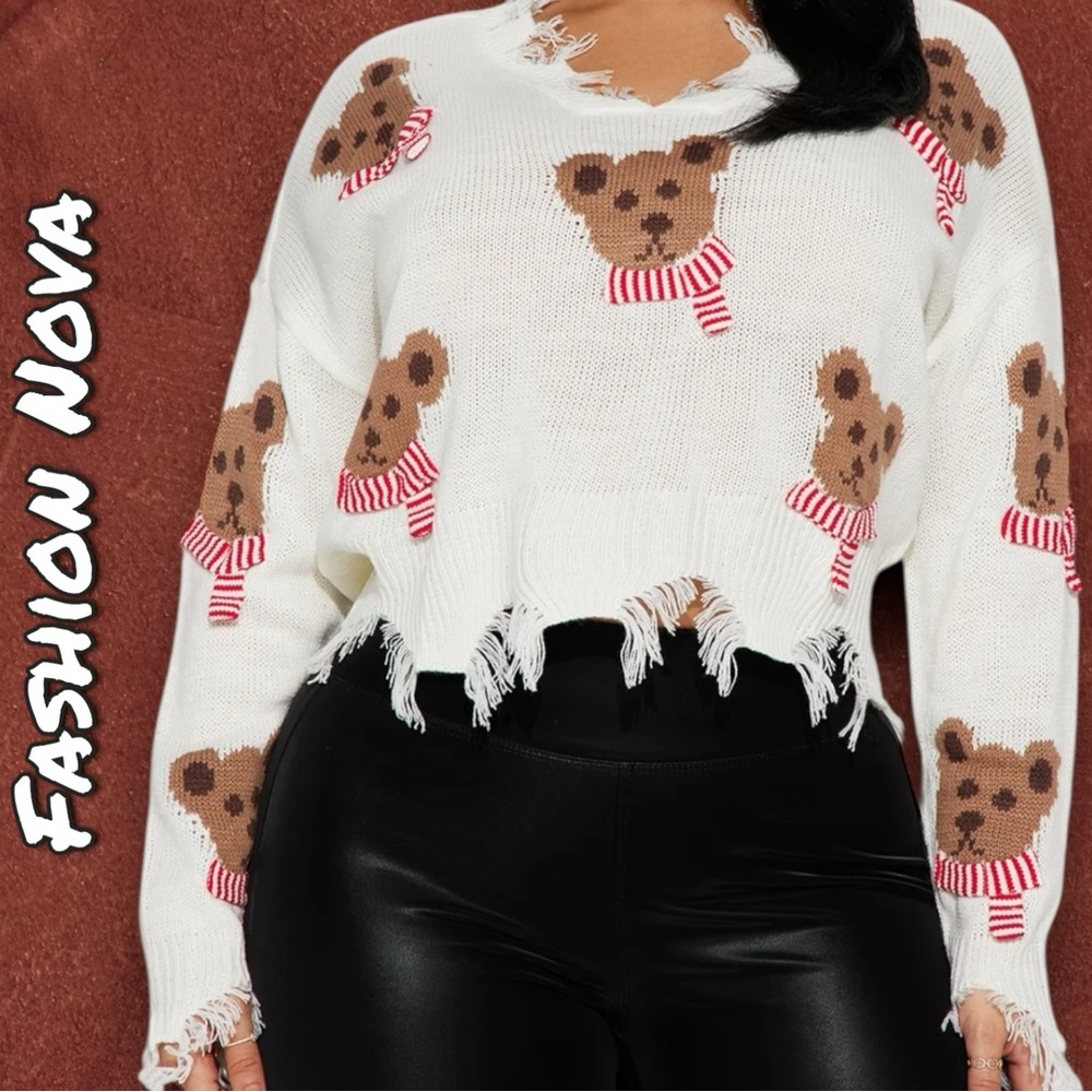 Fashion Nova Love For Teddy Bears Sweater – White/Combo – Size XS/S – Distressed